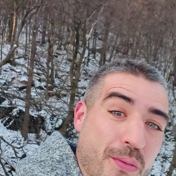 Meet your Posher, Jason - Picture 1 of 1